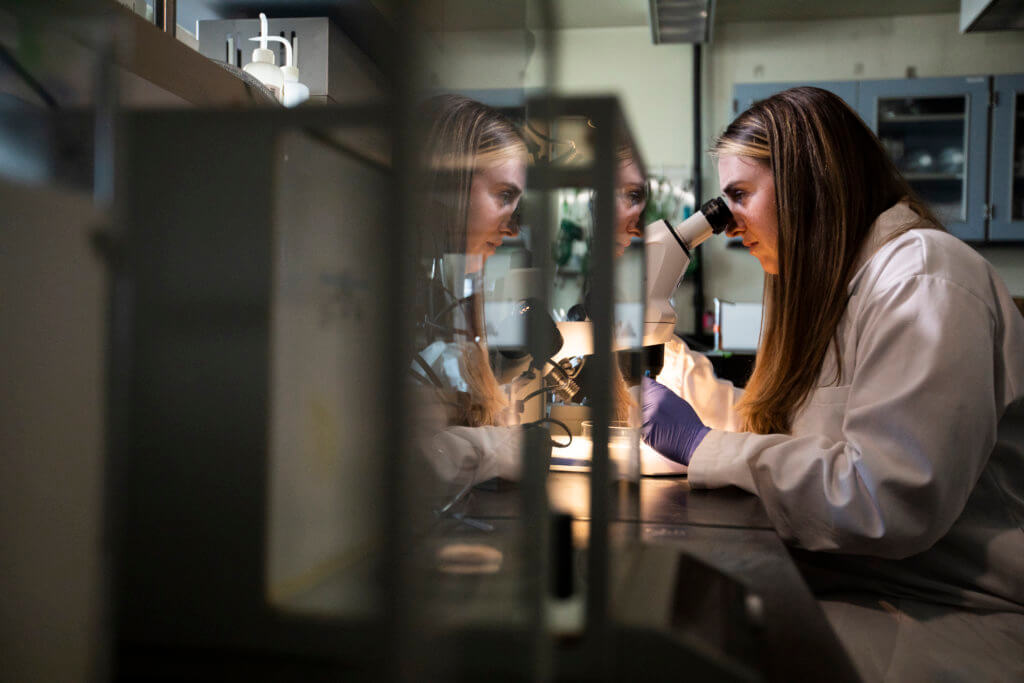 Chelsea Bowers works on Microplastic Research
