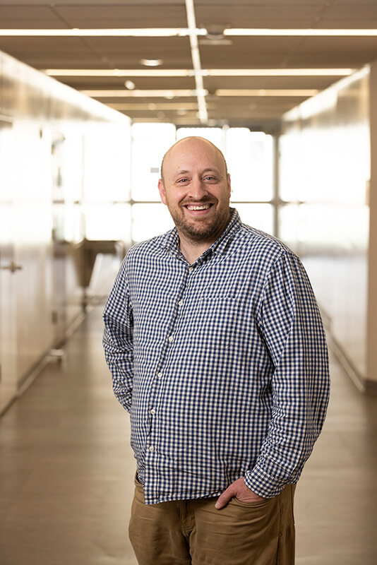 Chemistry associate professor and Henry Dreyfus Teacher-Scholar Andrew Petit
