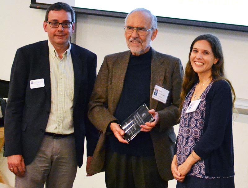 H. Eric Streitberger receives the award