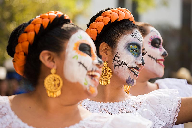 Dia De Los Muertos at CSUF – Orange County Register