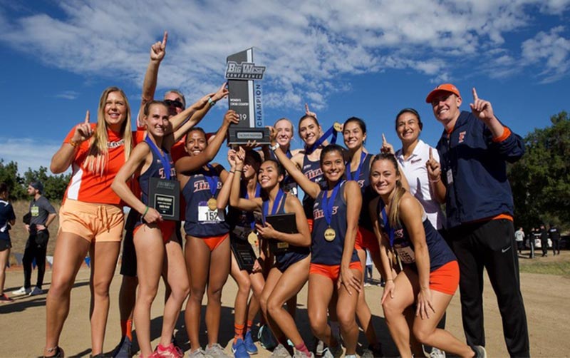 Women's Cross Country Team