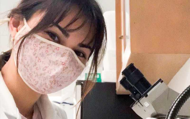 Jessica Nonora in Lab
