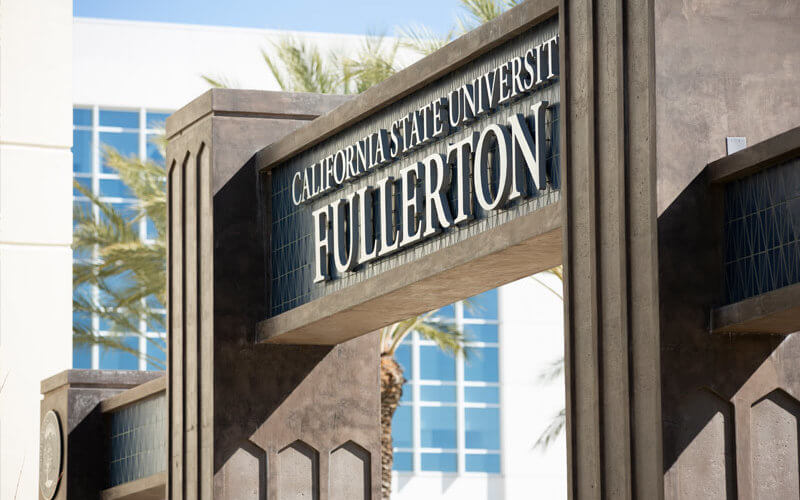 CSUF Promenade Gateway