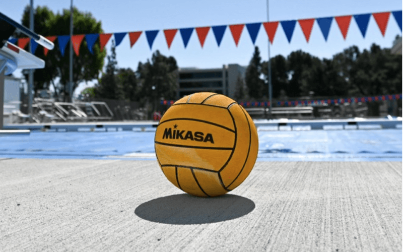 waterpolo ball