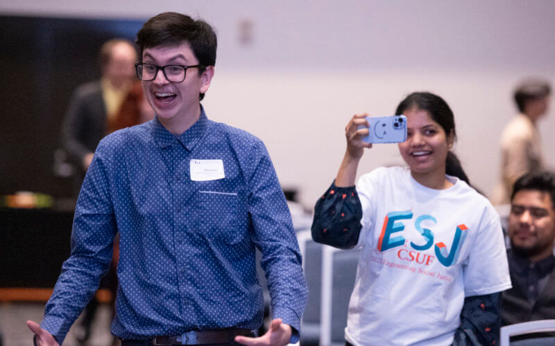 Alan Cortez Pitches Ideas at Engineering Social Justice event