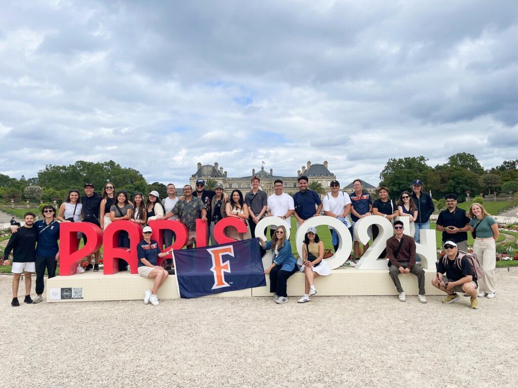 CSUF Study abroad students in Paris.