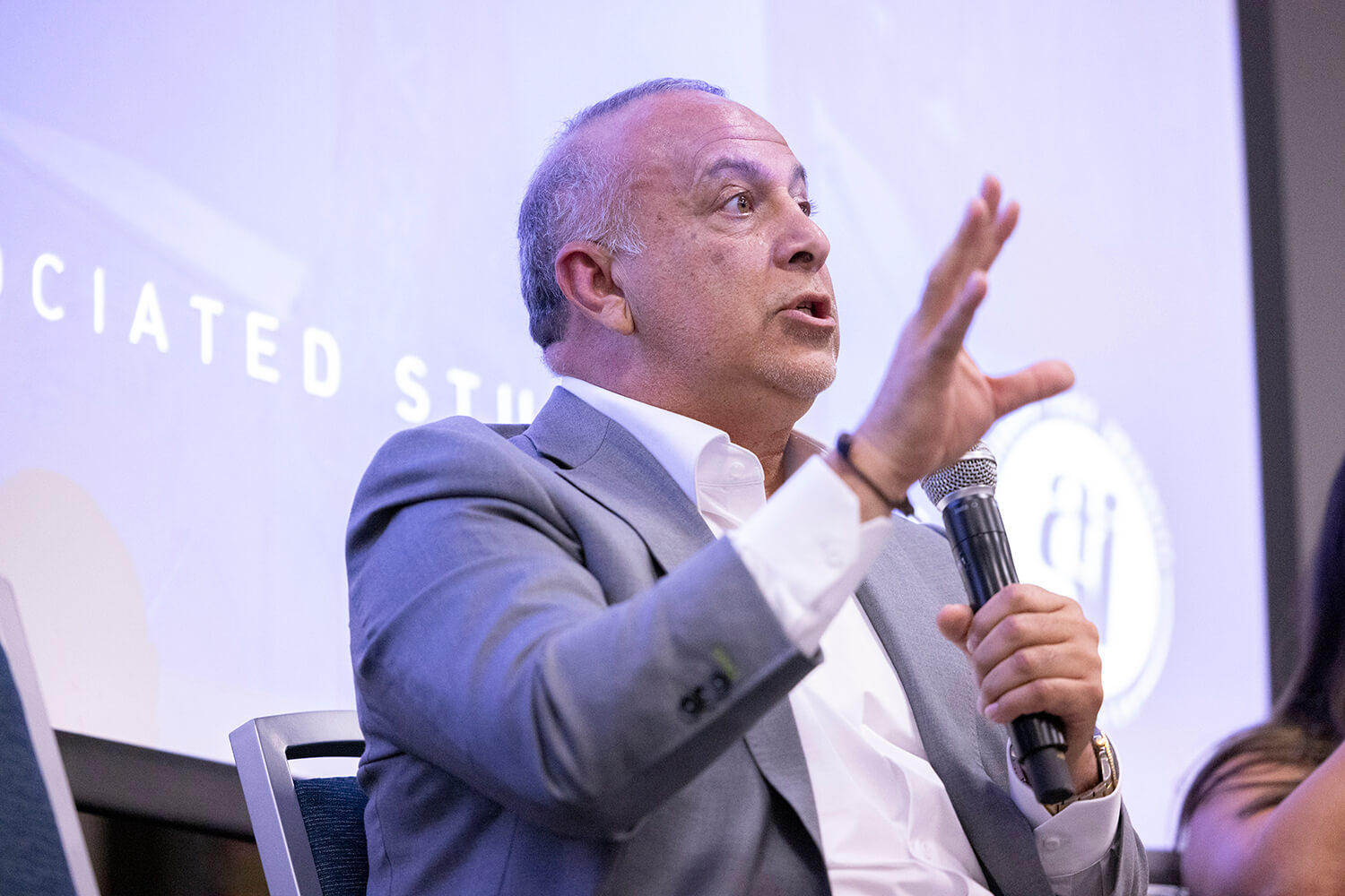 Mike Madrid