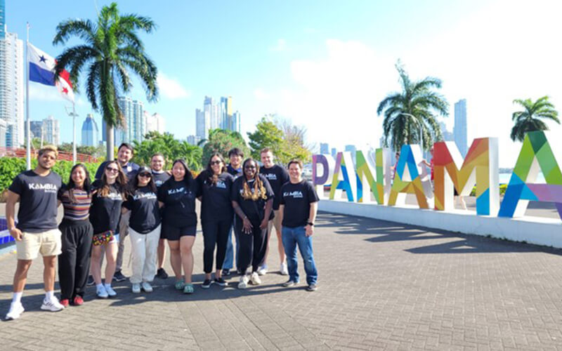 Business students in Panama