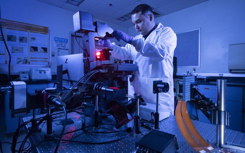 Jose Lopez-Ceja working in microbots lab