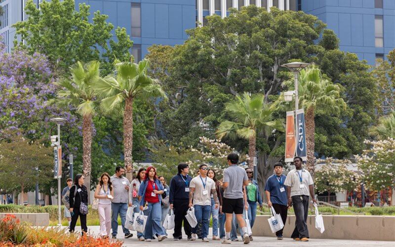 CSUF tour group walking