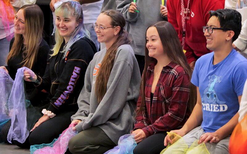 CSUF students participate in the Creative Dance for Children course.