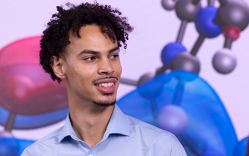Chemistry student Liam Ryals