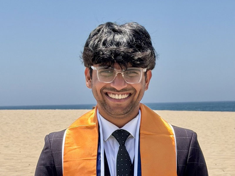 Portrait of CSUF alum Yawer Mahmood