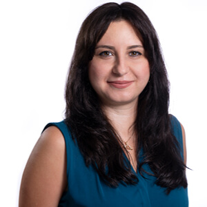 Photo of Farnaz Ghashami